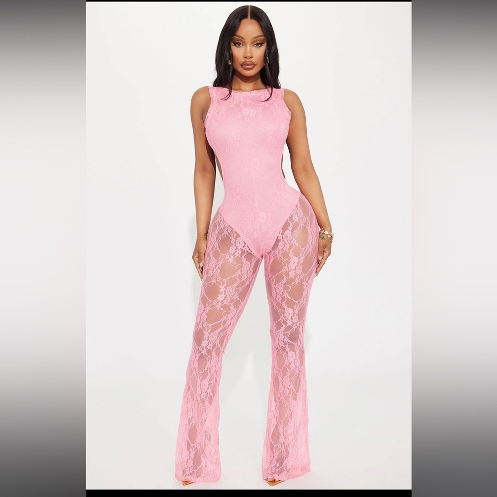 Backless lace jumpsuit